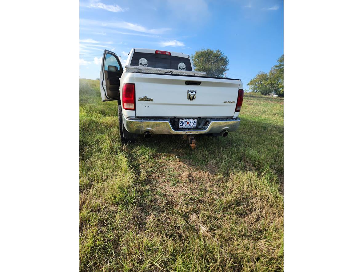 2010 RAM 1500 for sale by owner in California