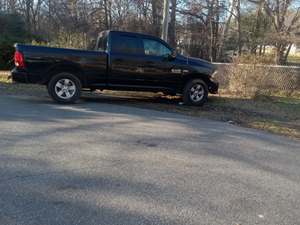 2013 RAM 1500 with Black Exterior