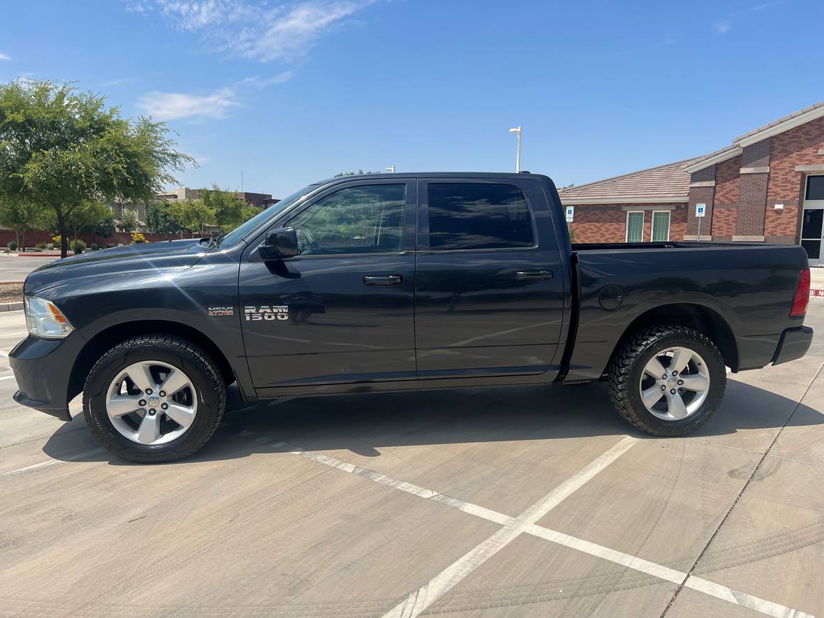 2013 RAM 1500 for sale by owner in Gilbert