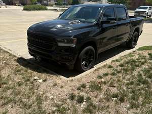 Black 2019 RAM 1500