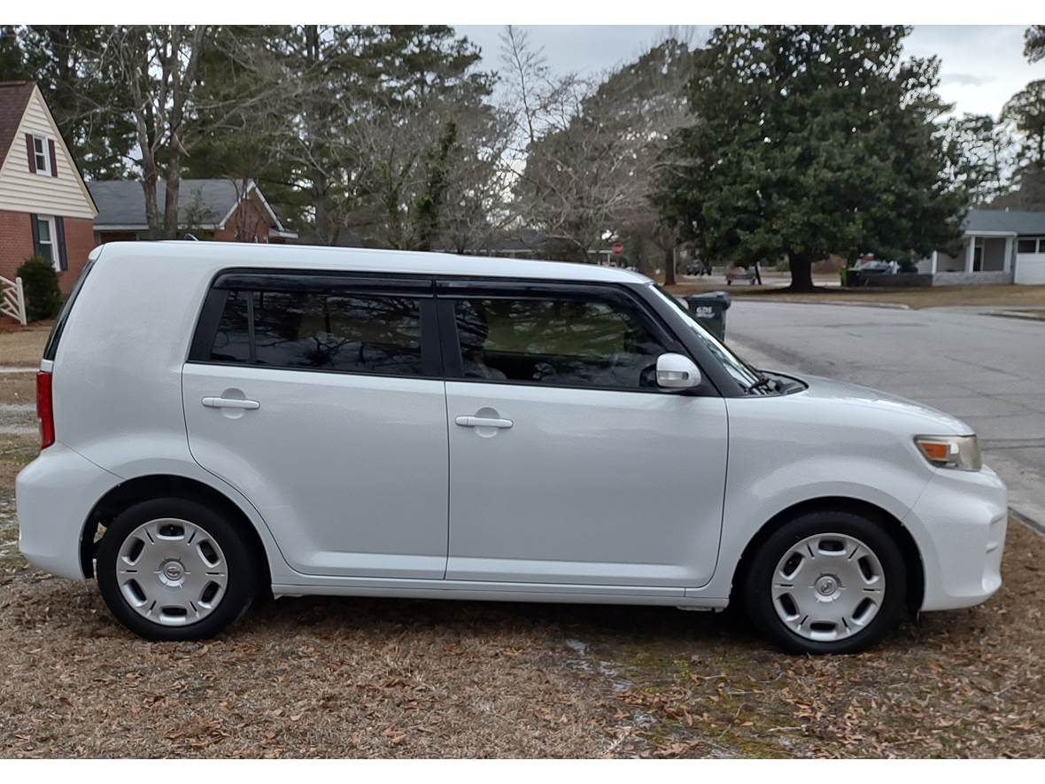 2012 Scion XB for sale by owner in New Bern