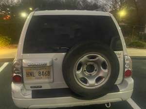 White 2004 Suzuki XL7