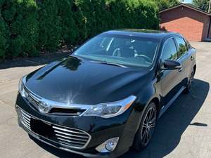 Black 2015 Toyota Avalon