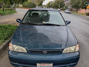 Green 1998 Toyota Corolla