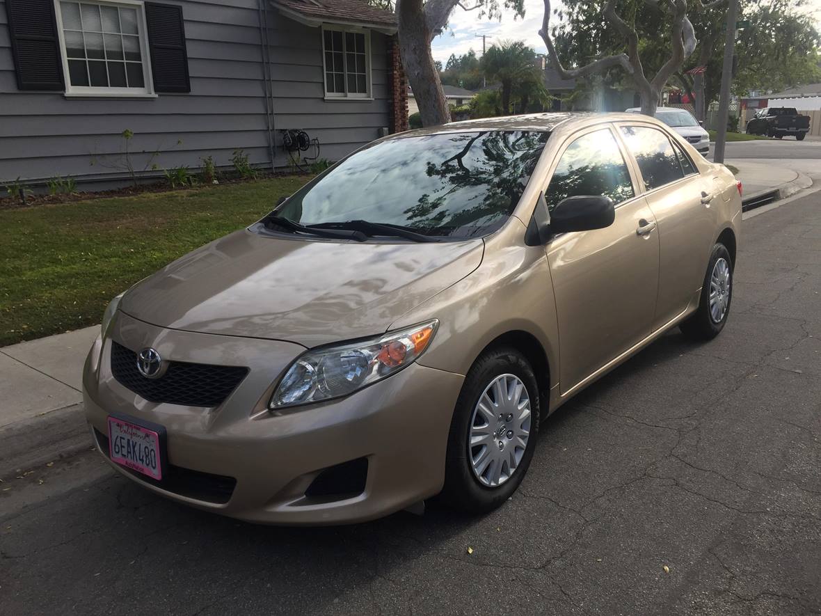2009 Toyota Corolla for sale by owner in Torrance