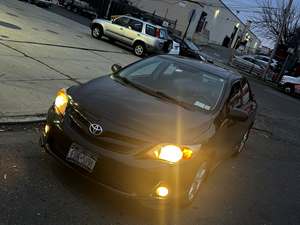 Black 2012 Toyota Corolla