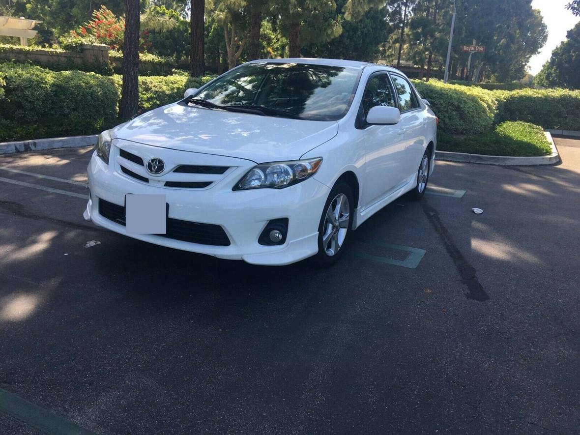 2013 Toyota Corolla for Sale by