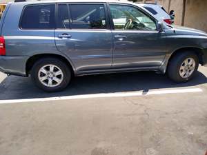 Blue 2003 Toyota Highlander