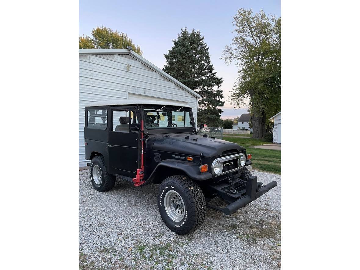 1974 Toyota Land Cruiser for sale by owner in Sherrard