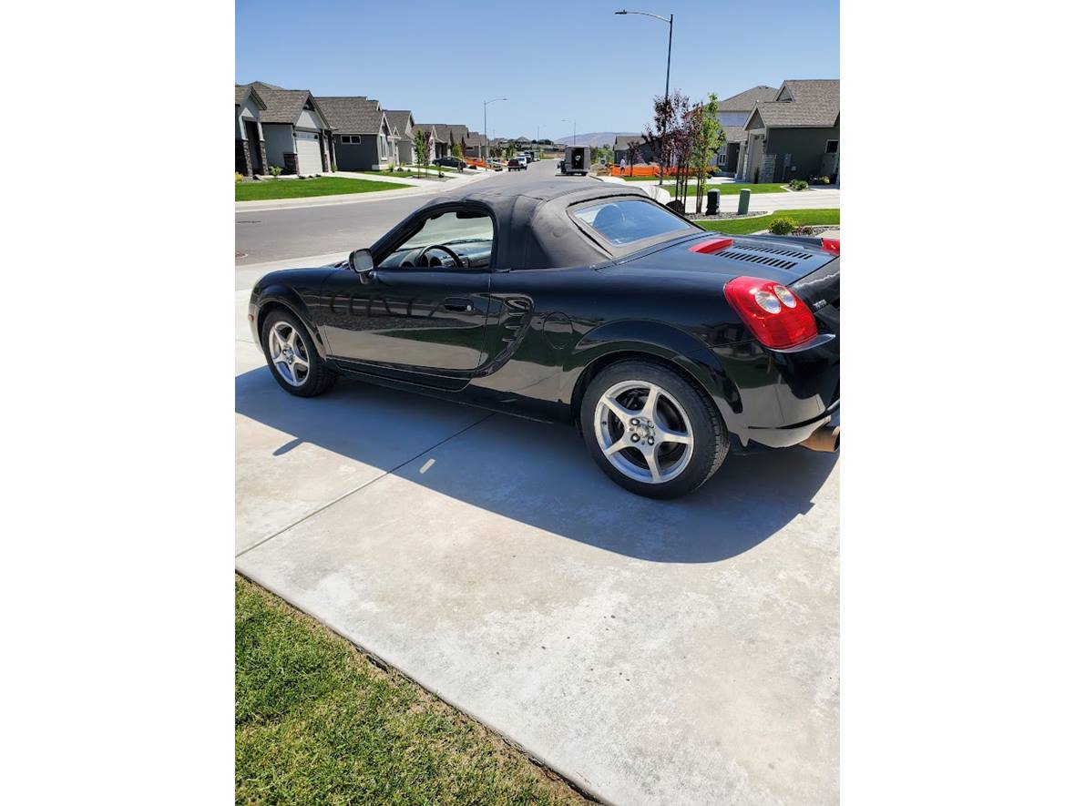 2003 Toyota MR2 for sale by owner in Pasco