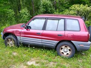 Red 1999 Toyota Rav4