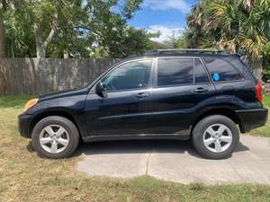 Black 2004 Toyota Rav4