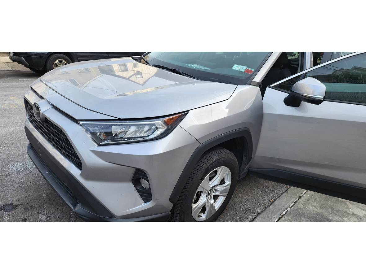 2020 Toyota Rav4 for sale by owner in Woodside