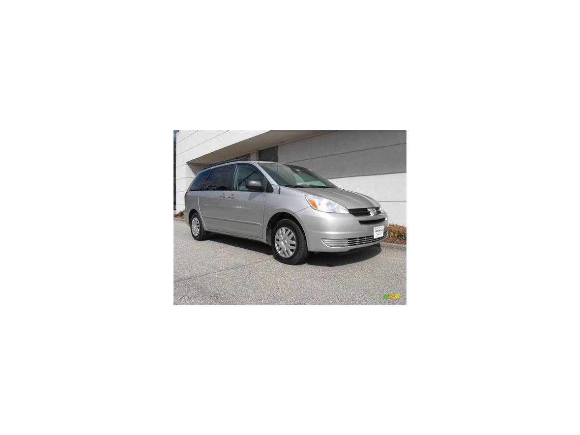2004 Toyota Sienna for sale by owner in Taylors