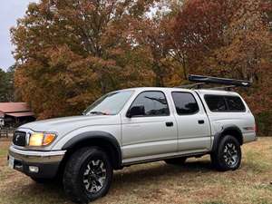 Gray 2003 Toyota Tacoma