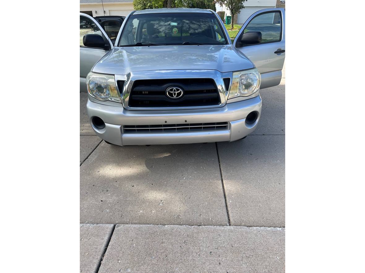 2006 Toyota Tacoma for sale by owner in Addison