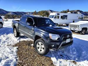 Black 2015 Toyota Tacoma