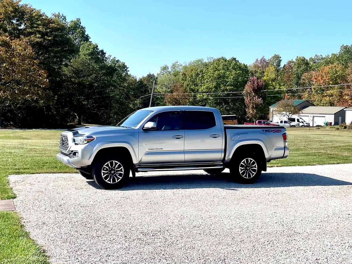 2023 Toyota Tacoma for sale by owner in Bloomington