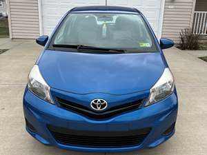 Blue 2014 Toyota Yaris Hatchback
