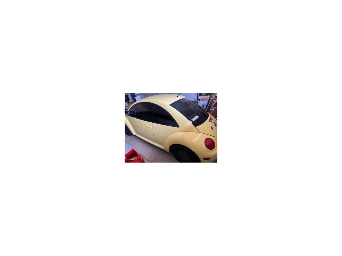 2000 Volkswagen Beetle for sale by owner in Gilbert