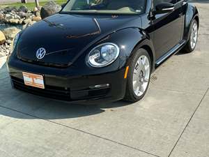 Black 2016 Volkswagen Beetle