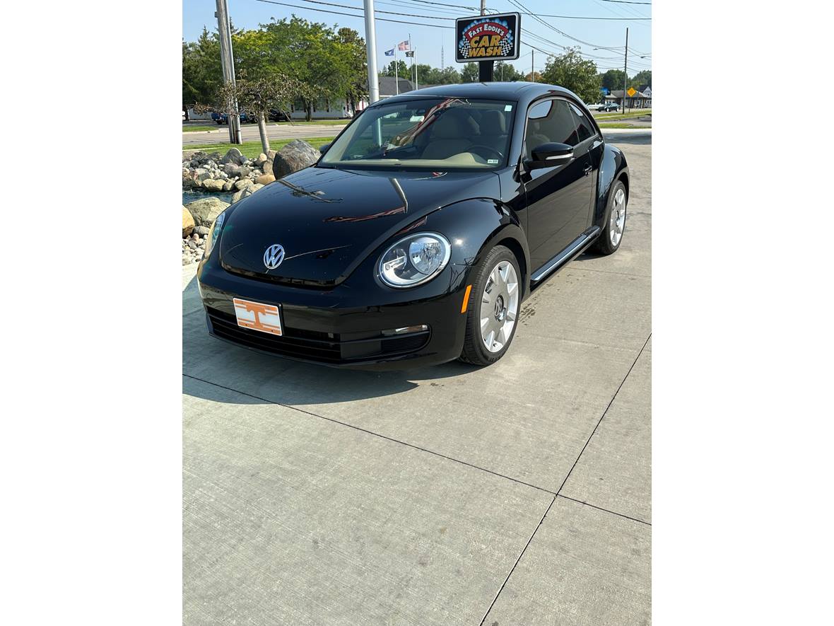 2016 Volkswagen Beetle for sale by owner in Fenton