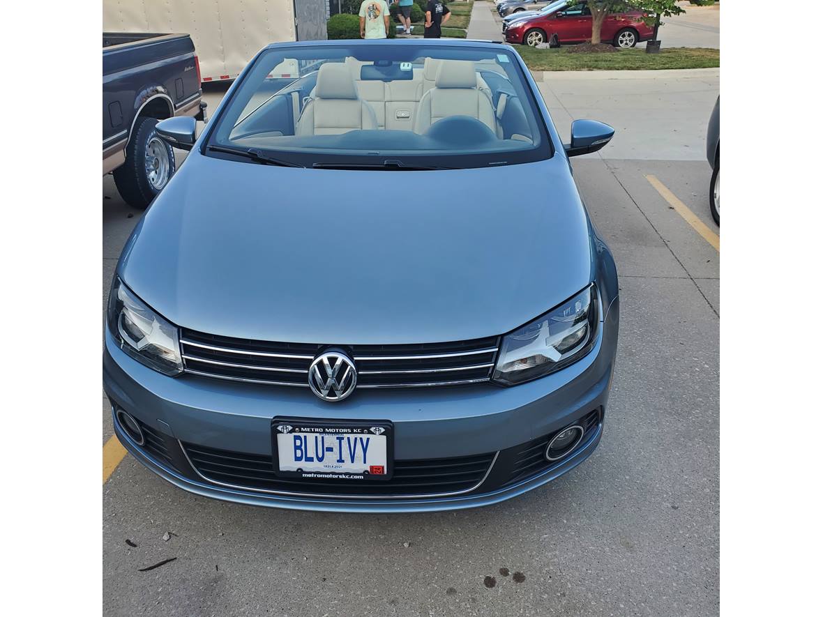2012 Volkswagen Convertible EOS Executive  for sale by owner in Raymore