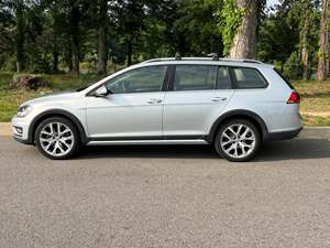 Silver 2017 Volkswagen Golf Alltrack