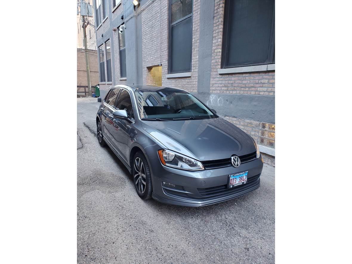 2015 Volkswagen Golf SportWagen for sale by owner in Oak Forest