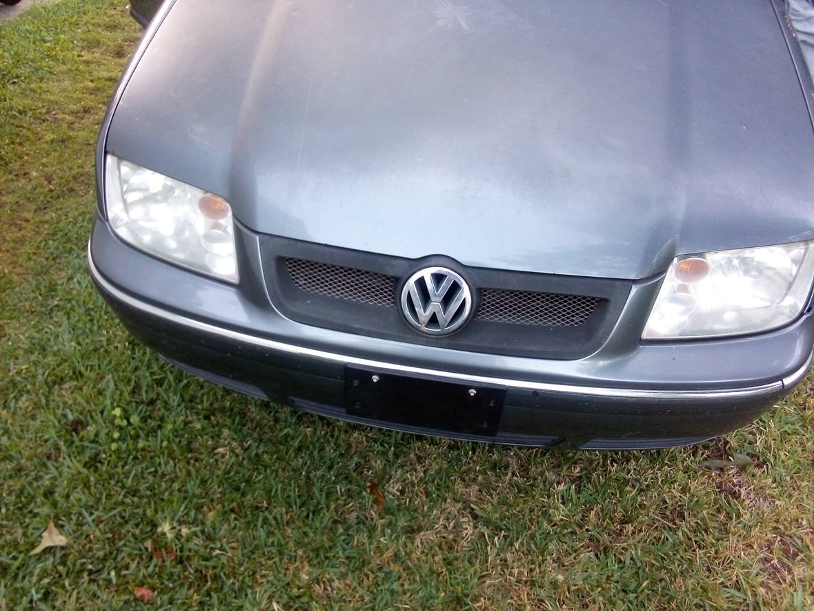 2005 Volkswagen Jetta for sale by owner in Norfolk