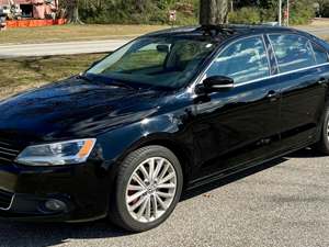Black 2011 Volkswagen Jetta