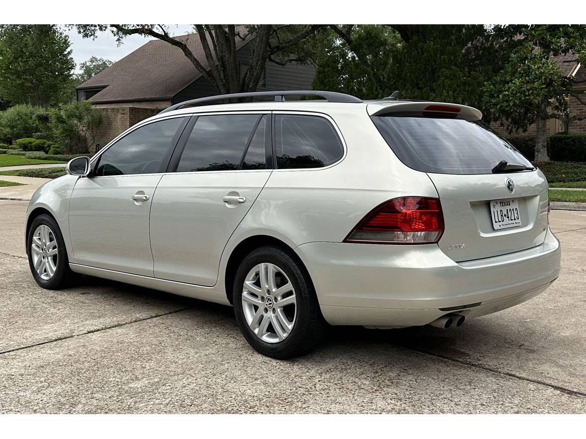 2011 Volkswagen Jetta Sportwagen for sale by owner in Rockwall