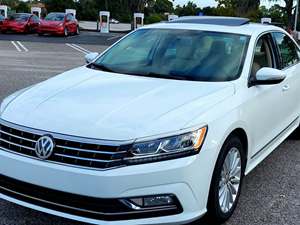 White 2016 Volkswagen Passat