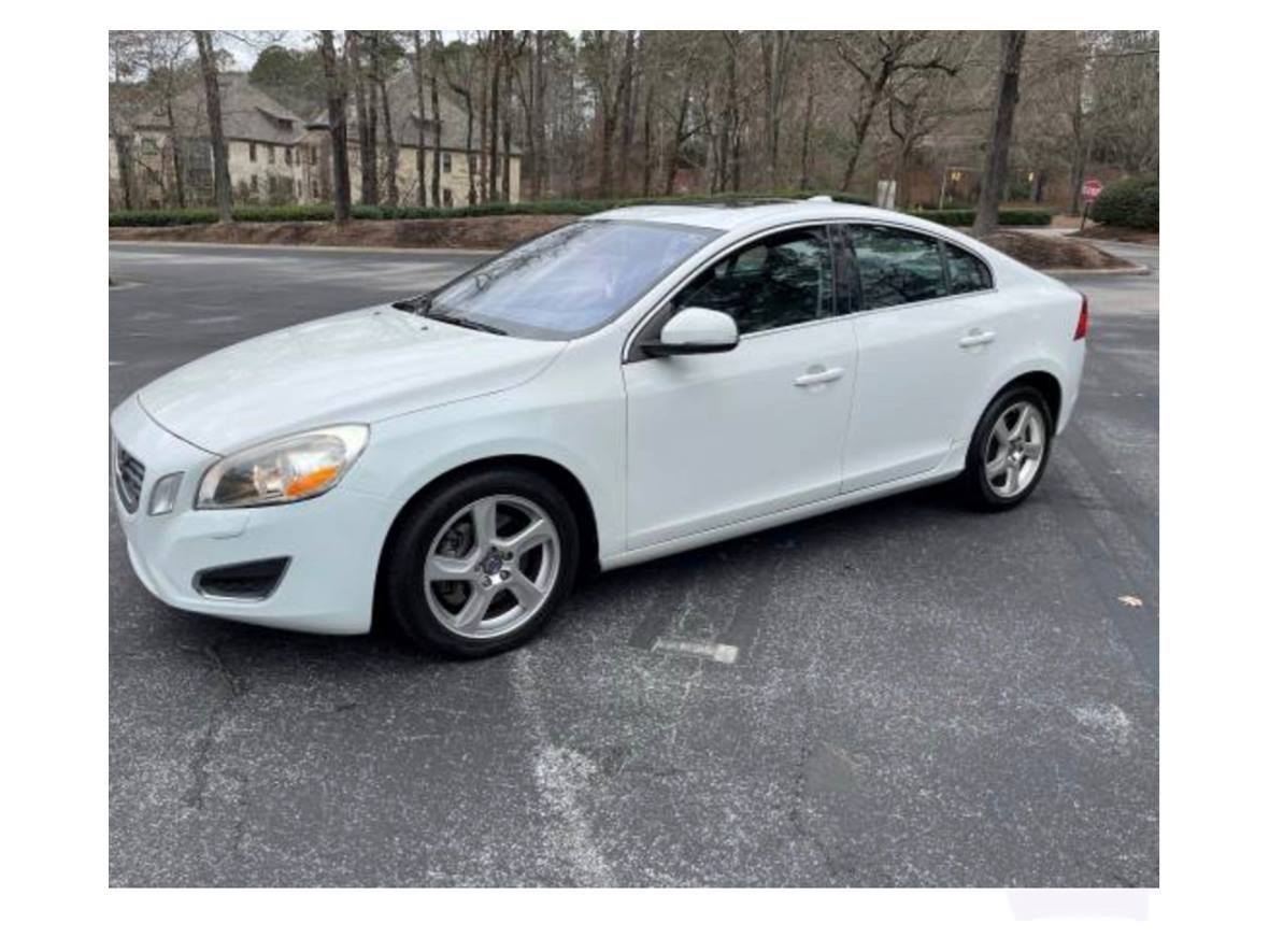 2013 Volvo S60 for sale by owner in Birmingham
