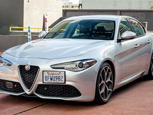 Silver 2018 Alfa Romeo Giulia