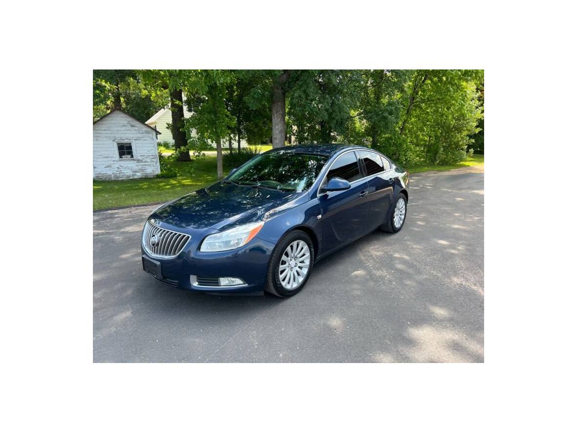 2011 Buick Regal for sale by owner in Milwaukee