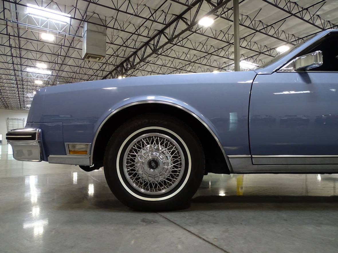 1982 Buick Riviera for sale by owner in Houlton
