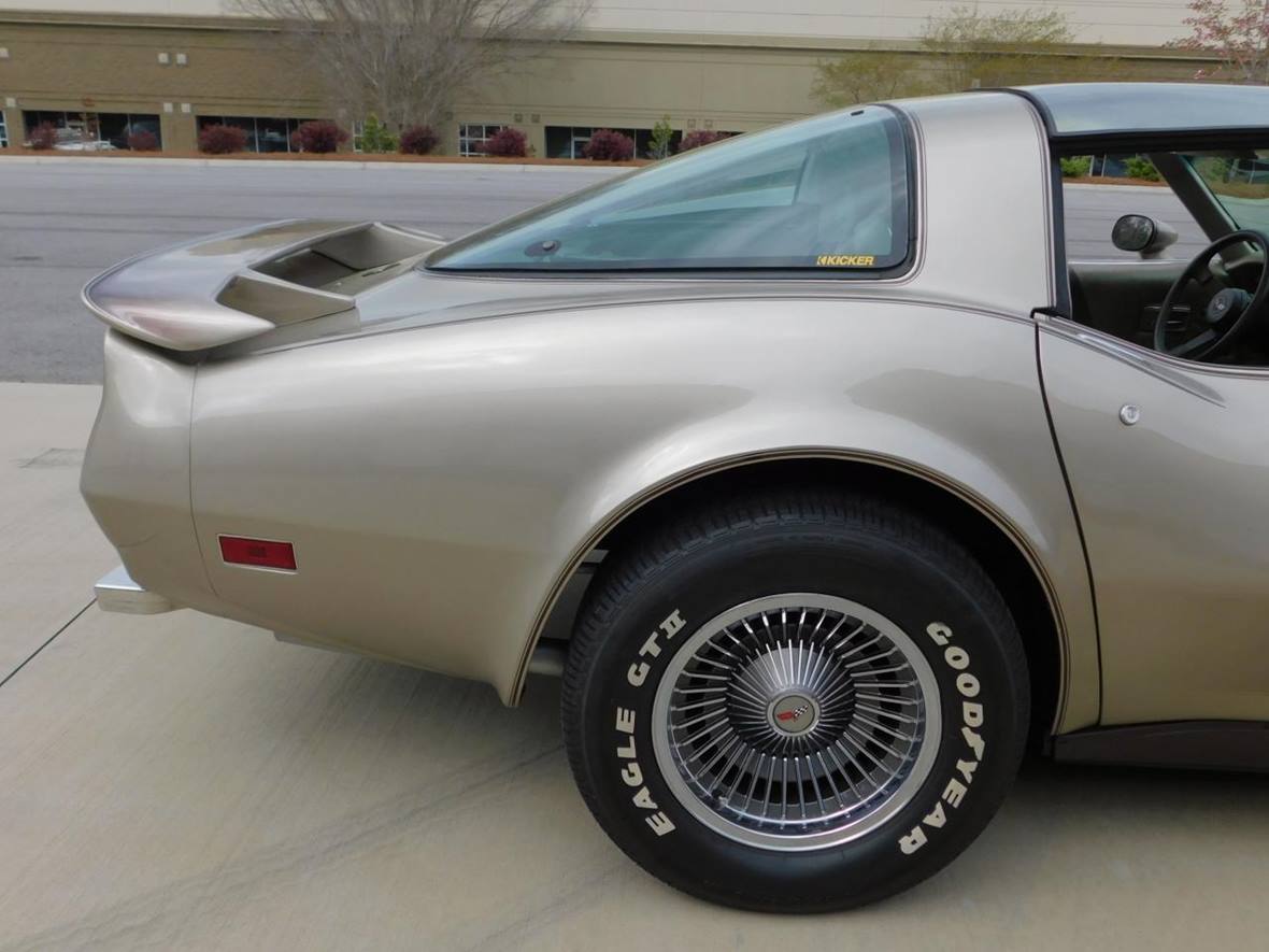 1982 Chevrolet Corvette for sale by owner in Little Rock