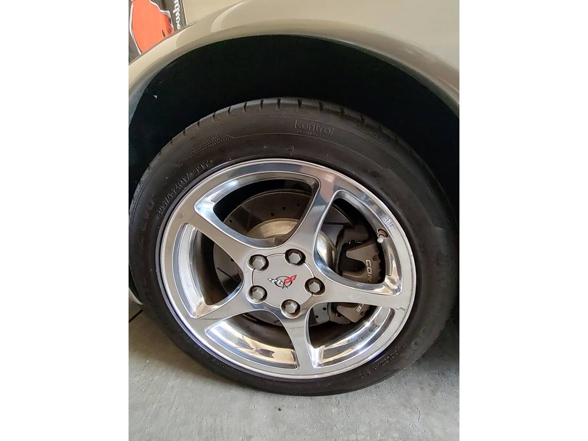 2002 Chevrolet Corvette for sale by owner in Medina