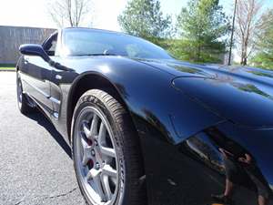 Black 2004 Chevrolet Corvette