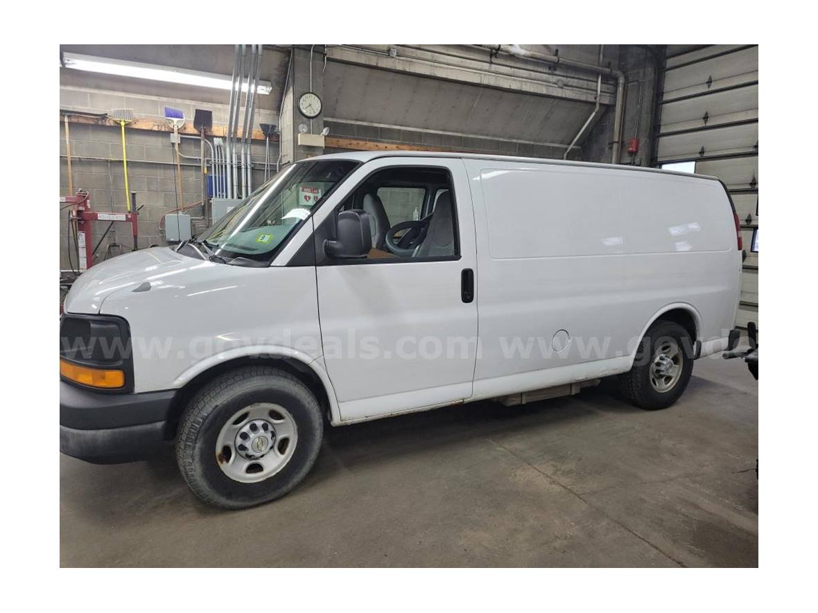 2007 Chevrolet Express 2500 for sale by owner in Durham