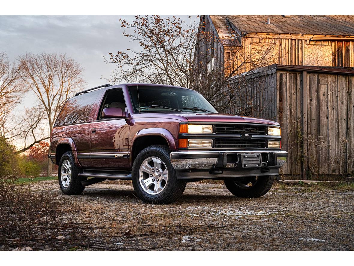 1997 Chevrolet Tahoe for sale by owner in Joliet