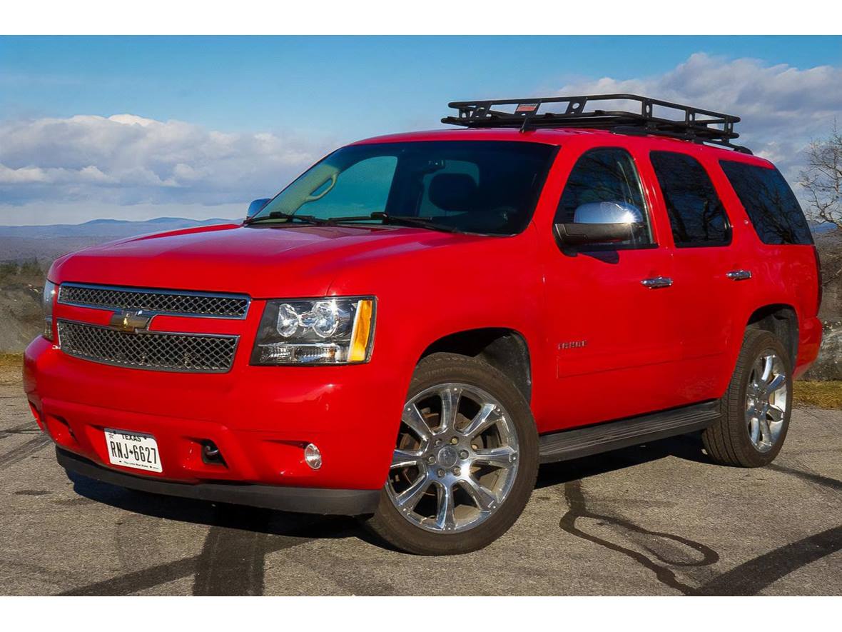 2010 Chevrolet Tahoe for sale by owner in Jbsa Ft Sam Houston