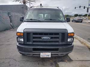 White 2009 Ford E-150