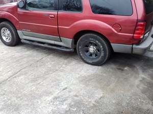 2001 Ford Explorer Sport with Red Exterior