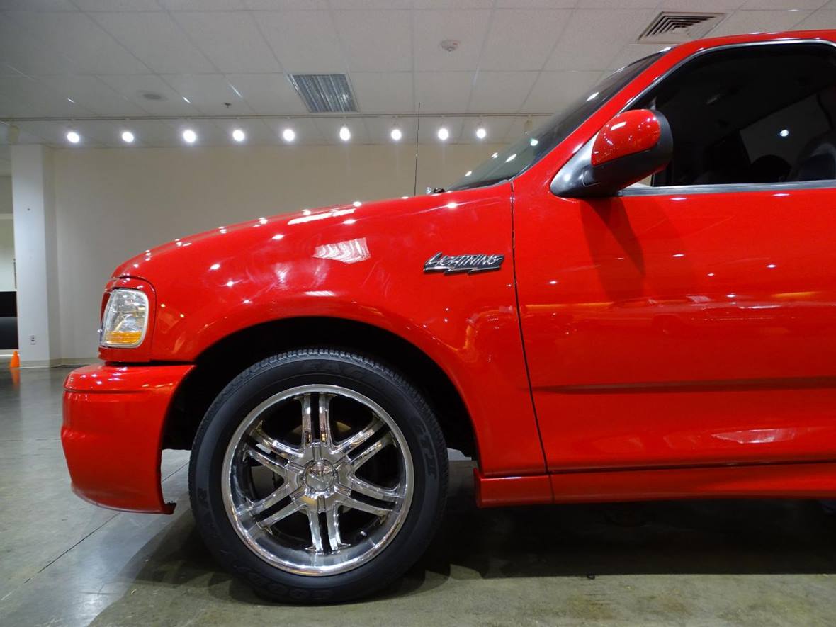 2002 Ford F-150 SVT Lightning for sale by owner in Hodges