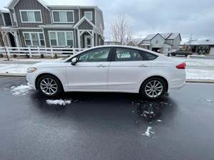 White 2017 Ford Fusion