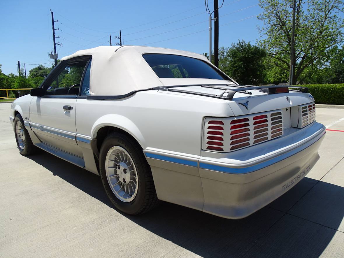 1988 Ford Mustang for sale by owner in Homer