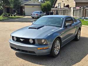 Blue 2005 Ford Mustang