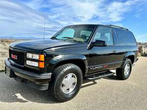 Black 1995 GMC Yukon